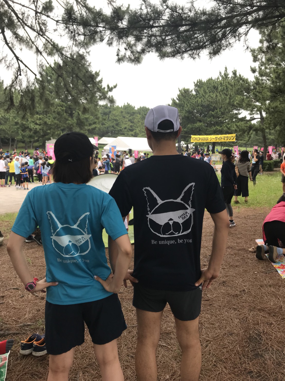 holobell Tシャツ